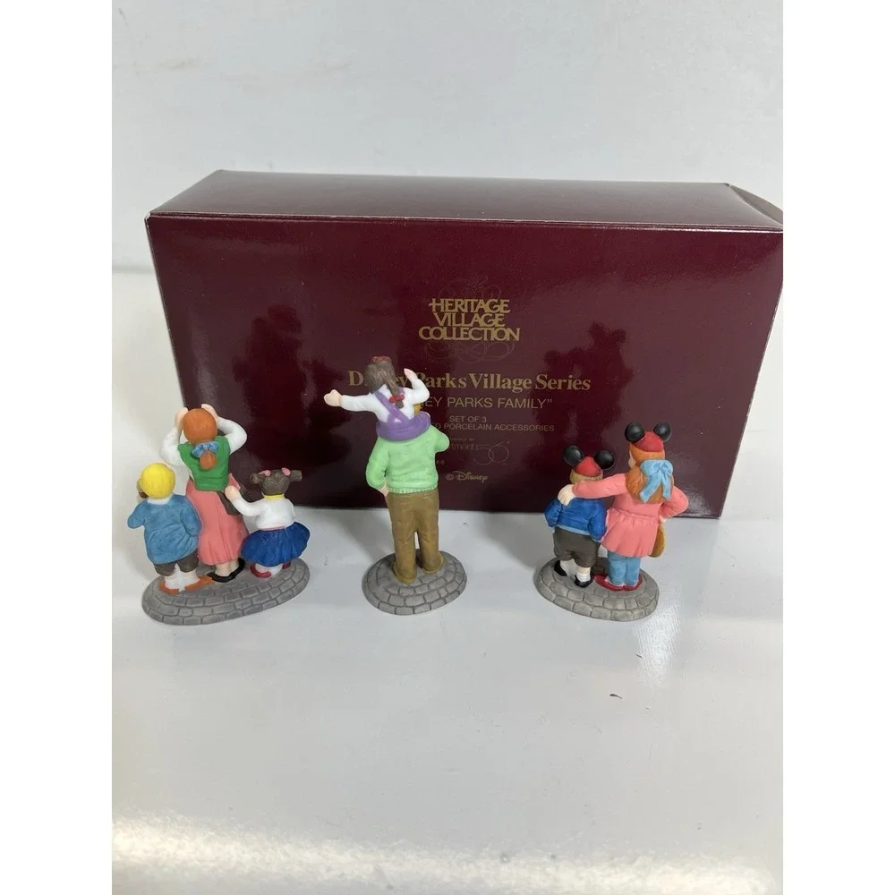 Vintage Dept 56 Heritage Disney Parks Village Series Disney Parks Family #5354-6